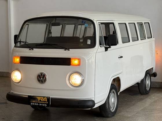 VOLKSWAGEN KOMBI 1.6 MI STD 8V GASOLINA 3P MANUAL